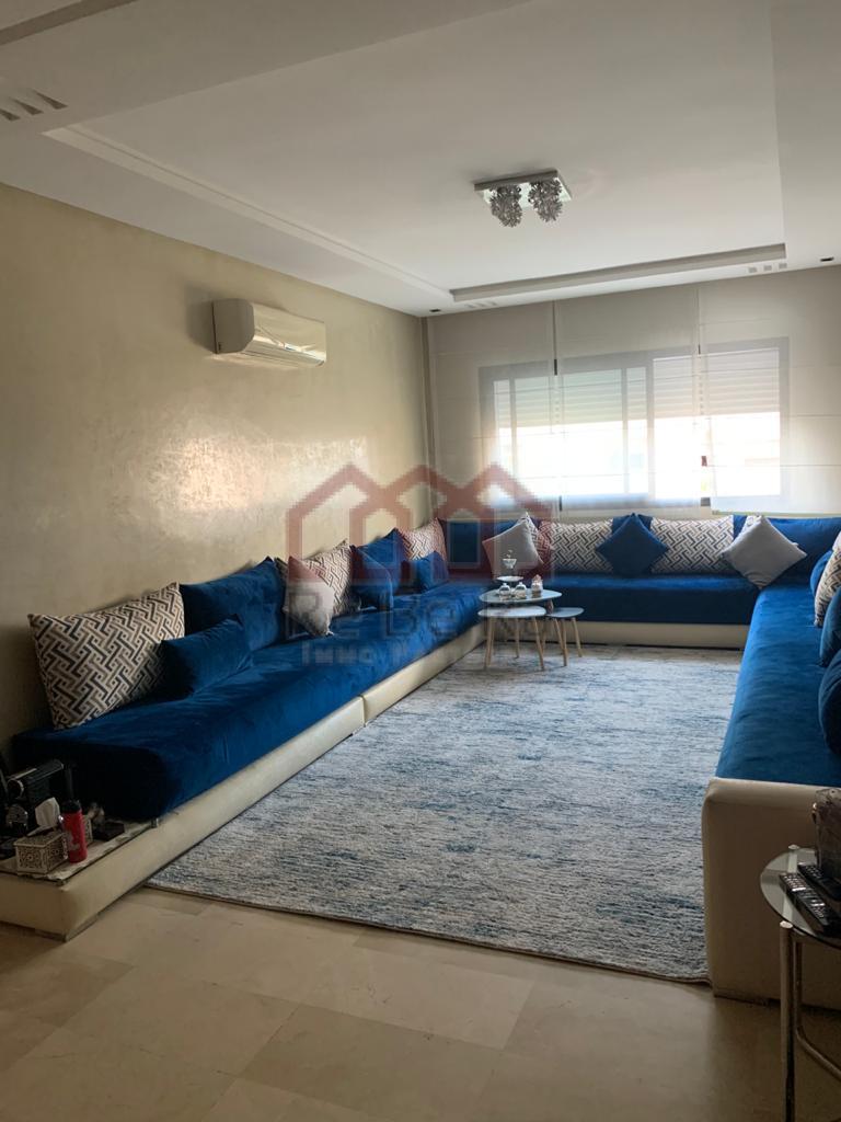 Coquet appartement double façades à Guich Oudaya