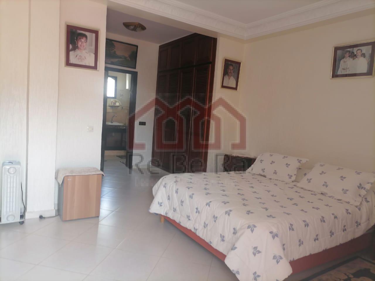 Villa 275 m² à indéfini — 4