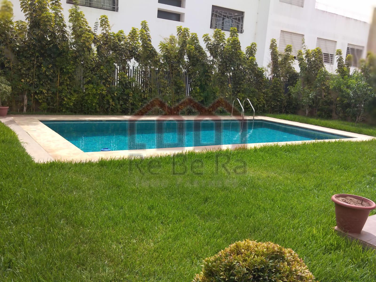 Villa 425 m² à indéfini — 8