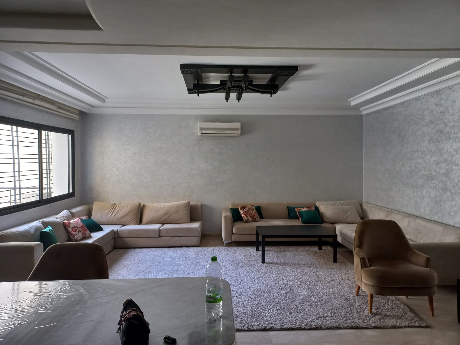Joli appartement en vente bien ensoleillé à Hay El Fath